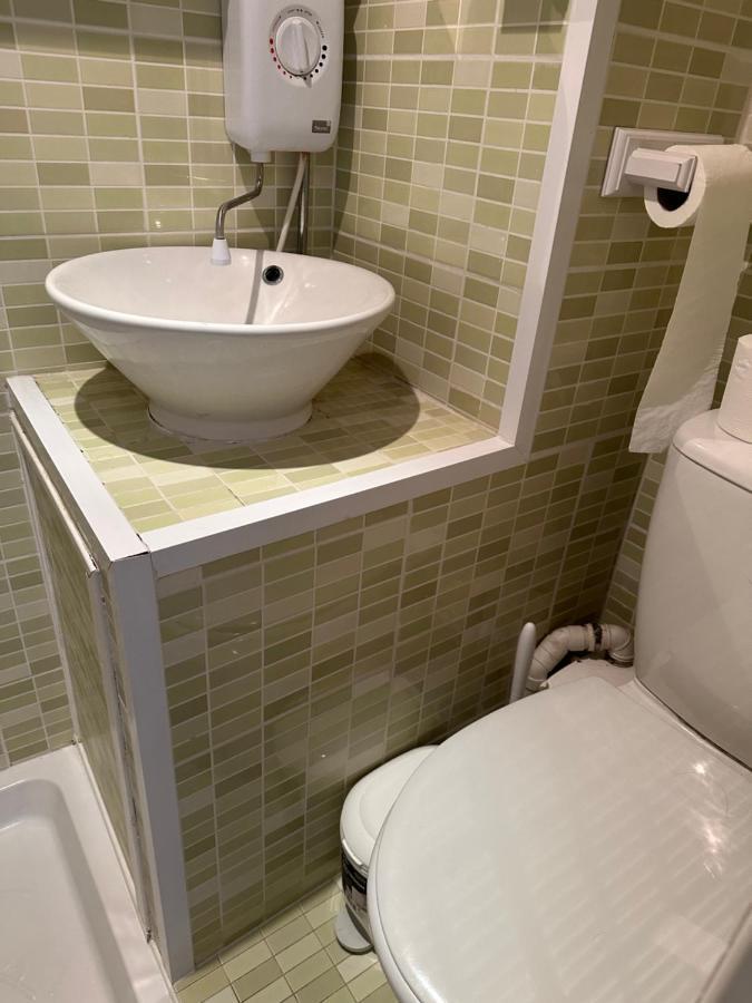 2 Bedroomed Near Quay *