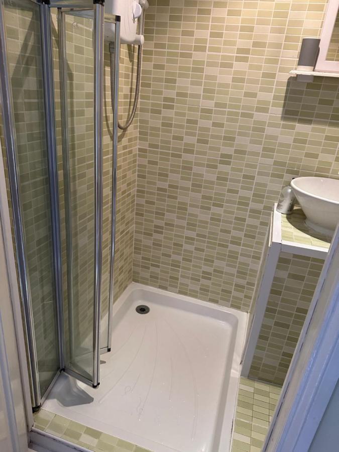 2 Bedroomed Near Quay Holiday home *