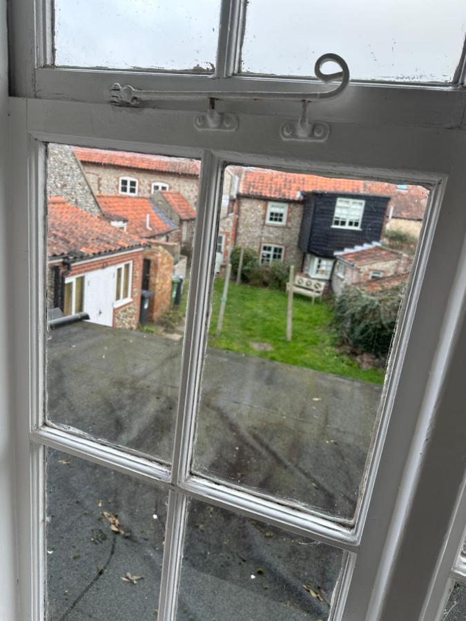Holiday home 2 Bedroomed Near Quay *